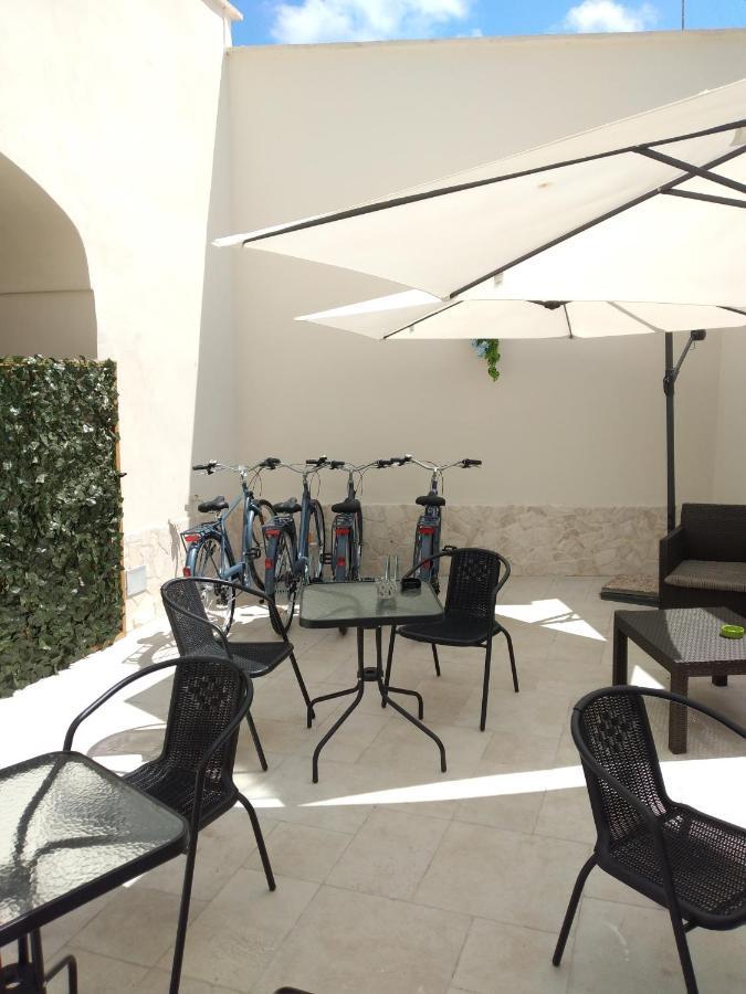 Dimora Guerrieri Hotel บรินดิซิ ภายนอก รูปภาพ